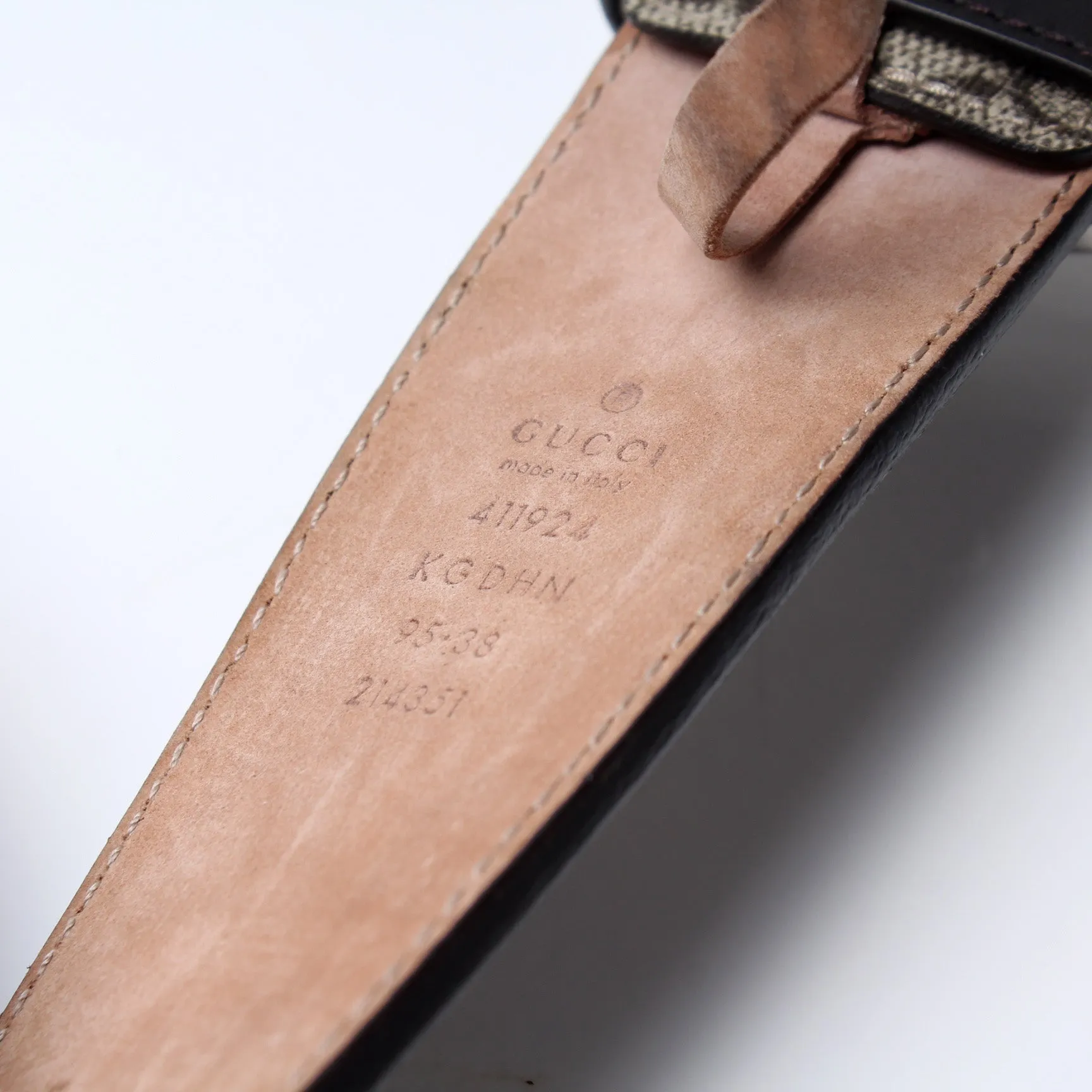 411924 Belt GG Supreme Size 95/38