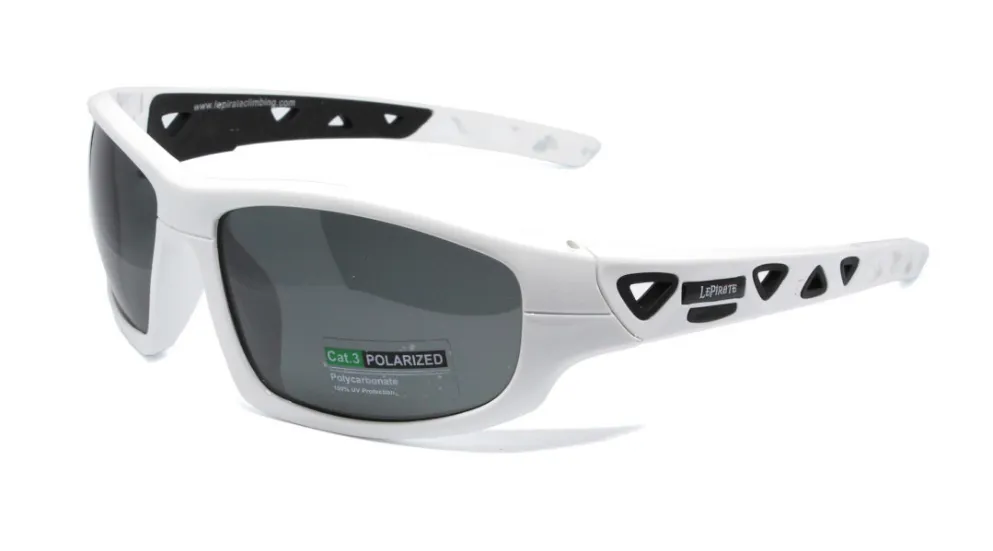 Ainsa Glasses