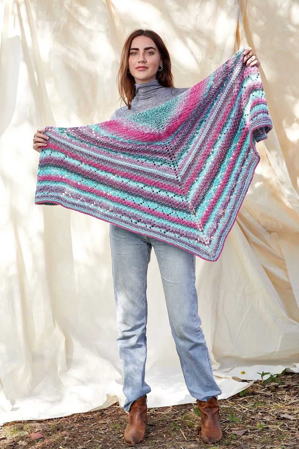 Anemone Shawl Kit