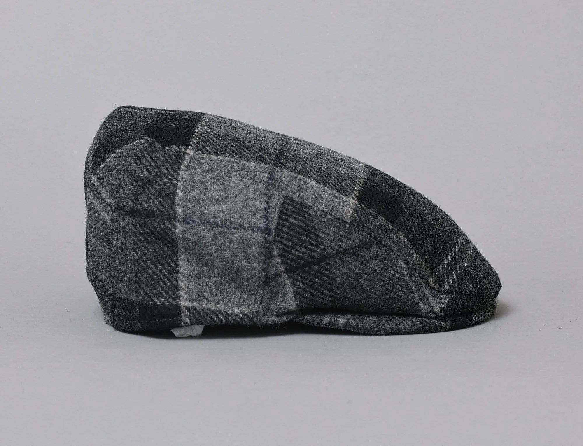 Barbour Moons Tweed Cap Black / Grey tartan