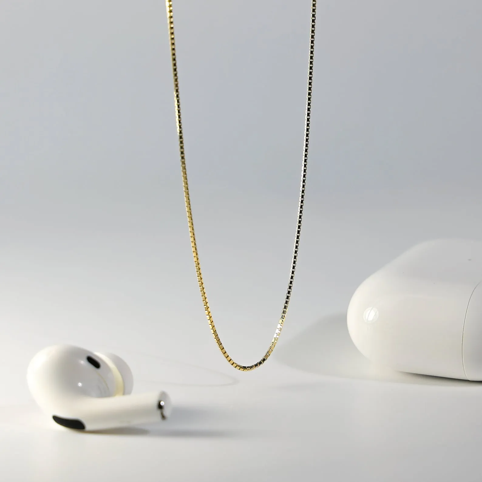 Gold Letter T Pendants | A-Z Gold Pendants