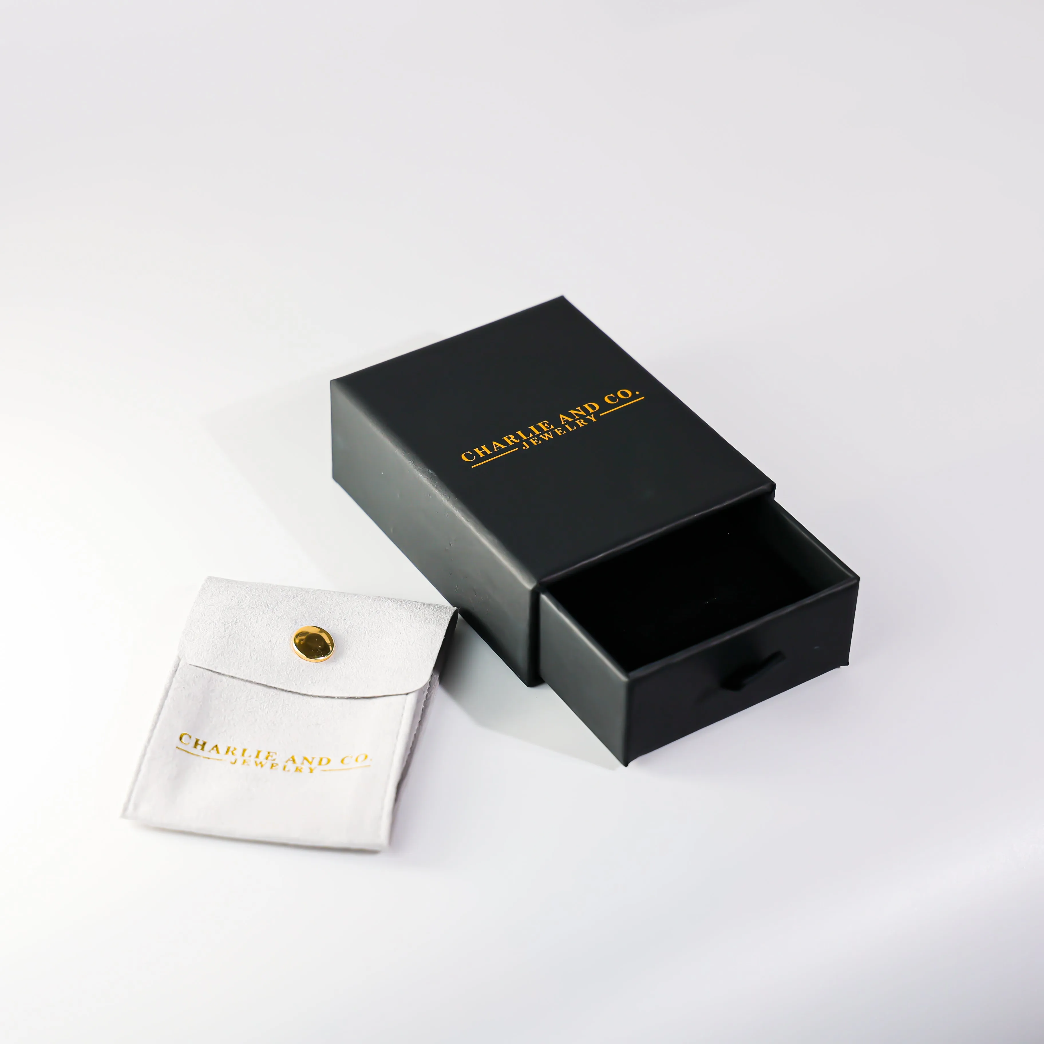Gold Letter T Pendants | A-Z Gold Pendants