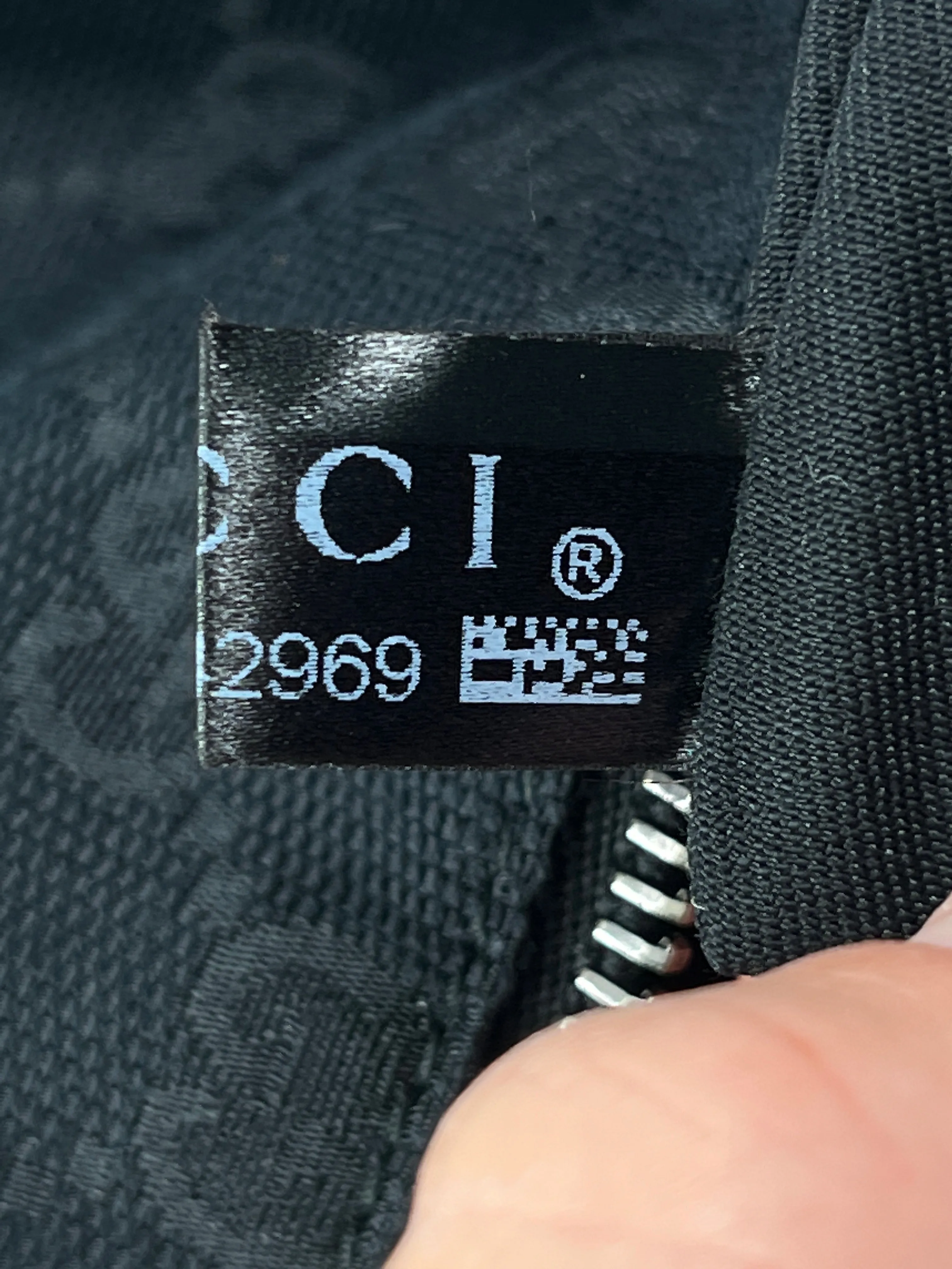 GUCCI - BLACK GG CANVAS BELT WAIST BAG