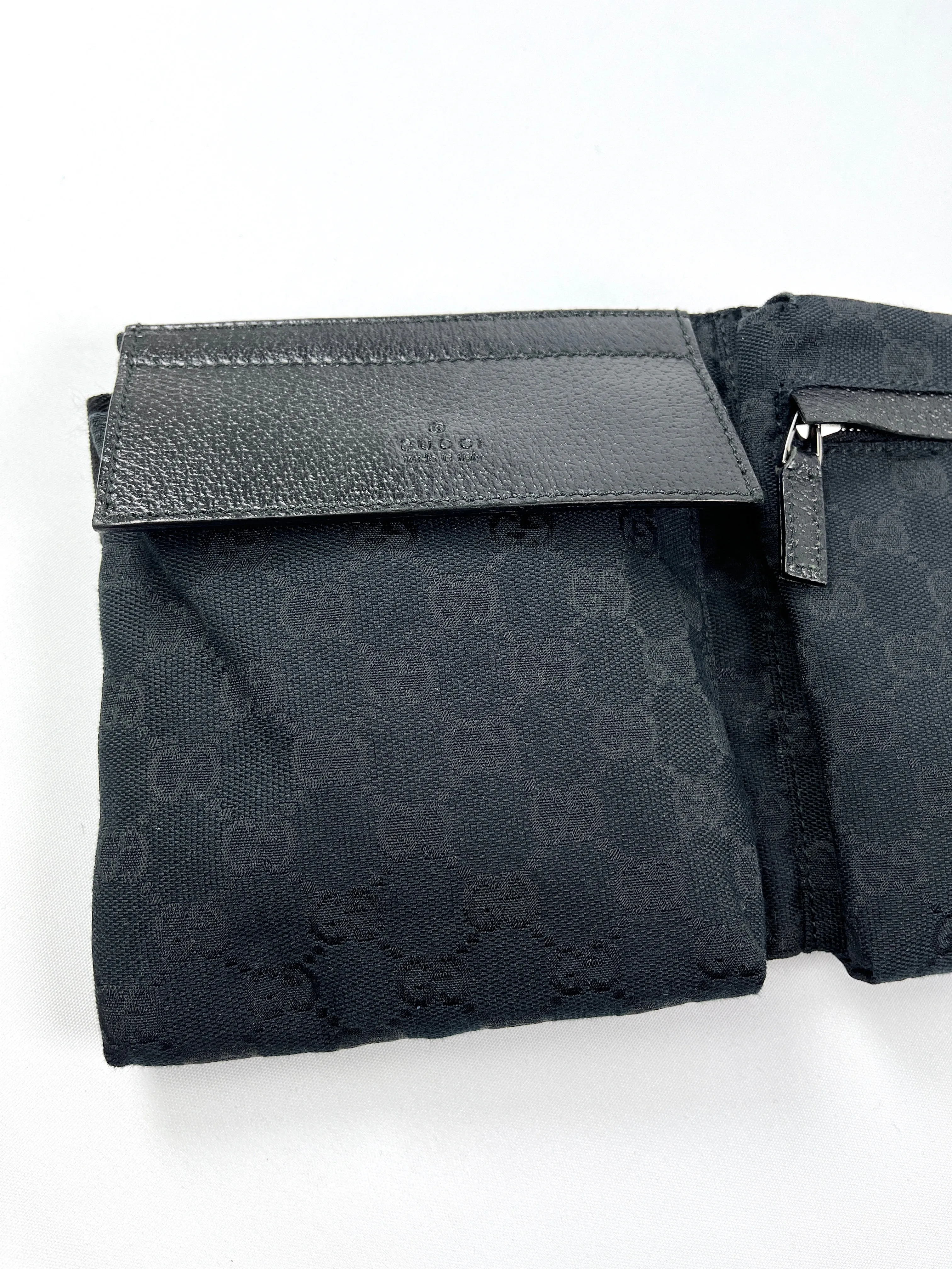GUCCI - BLACK GG CANVAS BELT WAIST BAG