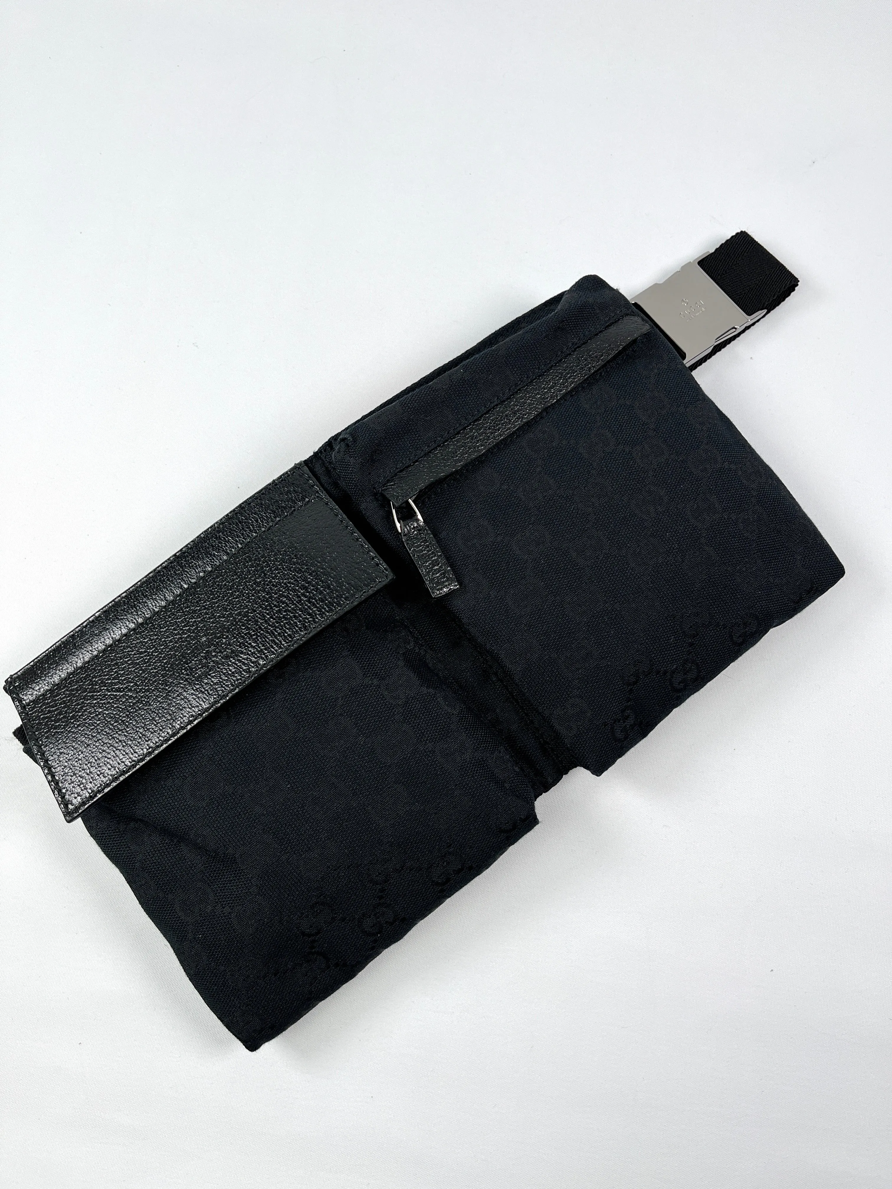 GUCCI - BLACK GG CANVAS BELT WAIST BAG