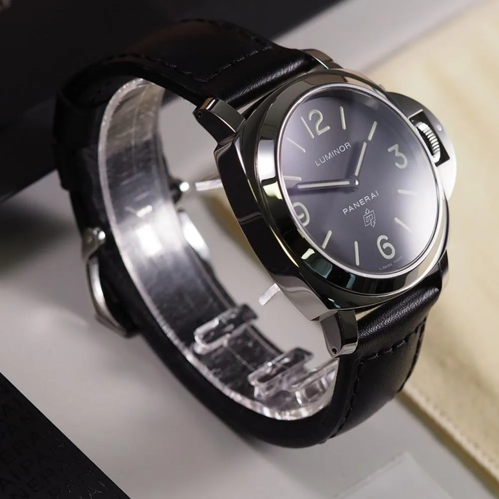 Panerai Luminor Base Logo PAM01000