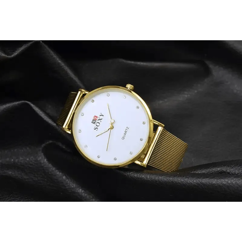 Quartz Watches - Elegant Golden Waterproof Timepieces