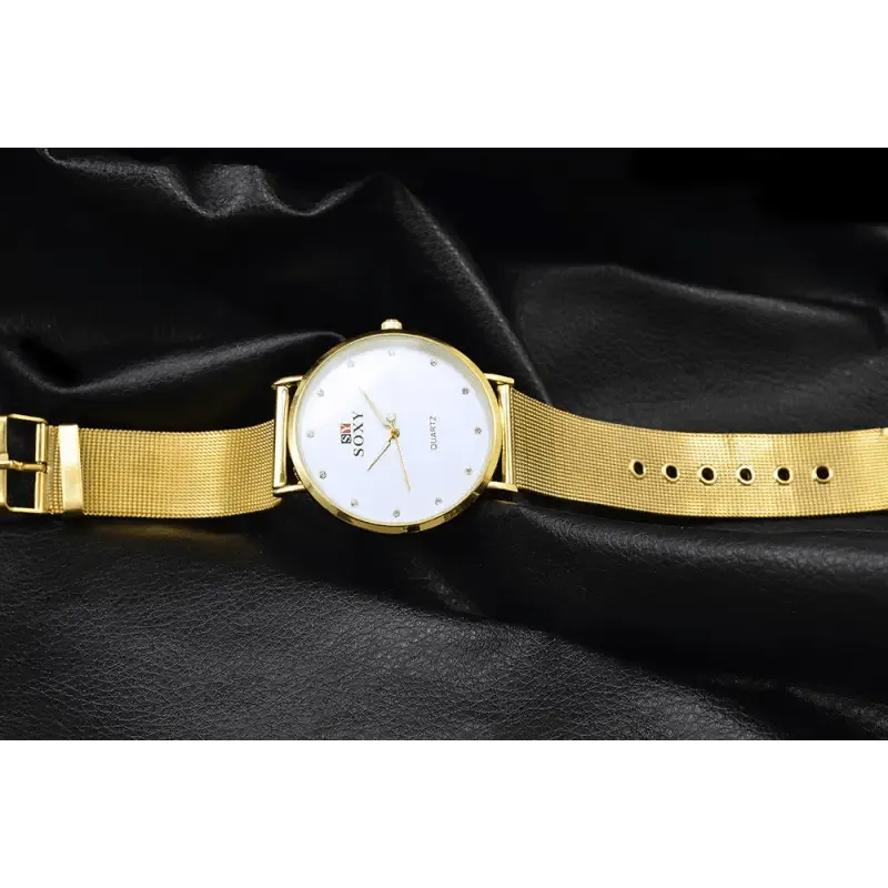 Quartz Watches - Elegant Golden Waterproof Timepieces