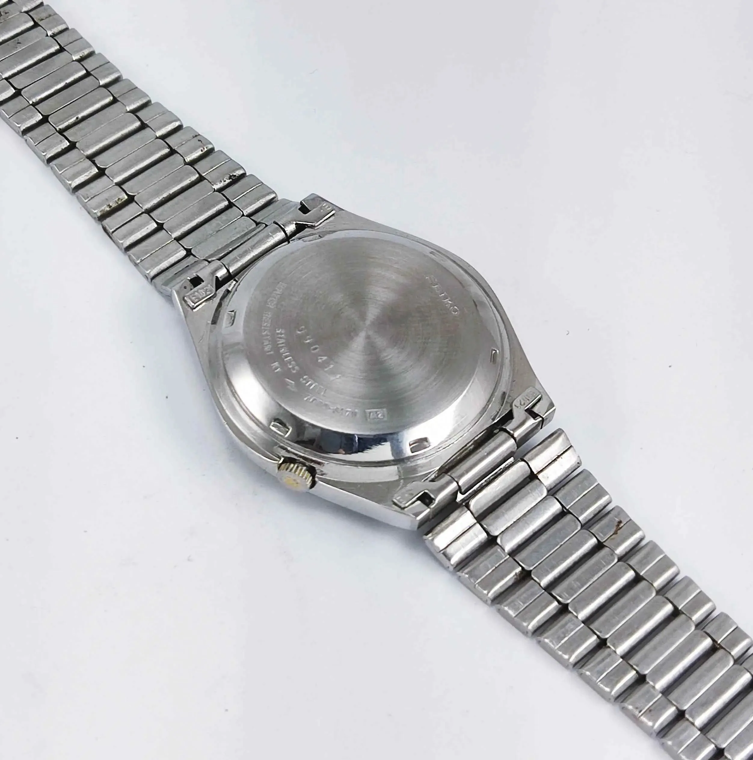 Seiko 5 Automatic-7019A Analog Black Dial 21 Jewels Day Date Men's Mechanical Watch