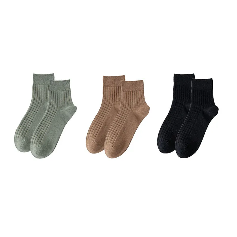 Sweetnana 3-Pack Solid Crew Cotton Socks Cozy Seamless Socks Men's Multicolor Casual Socks