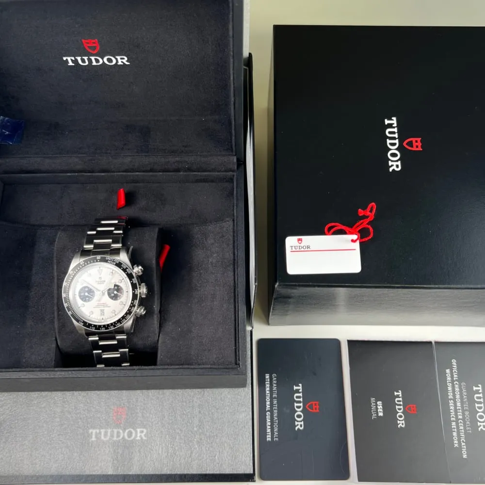 Tudor Black Bay Chrono Panda 79360N (2023)